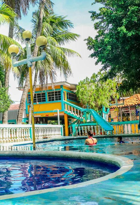 Hotel Leones Marinos San Miguel Ngoại thất bức ảnh