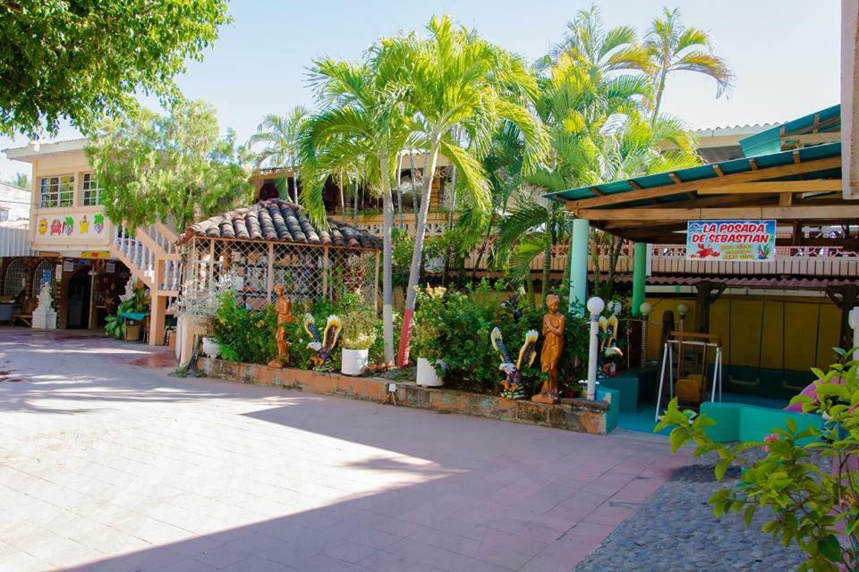 Hotel Leones Marinos San Miguel Ngoại thất bức ảnh